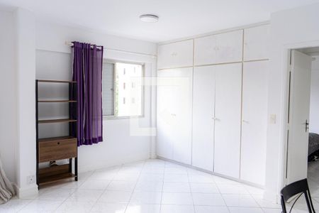 Apartamento à venda com 72m², 1 quarto e 1 vagaSala