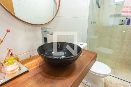 Banheiro de apartamento à venda com 3 quartos, 198m² em Vila Alice, Santo André