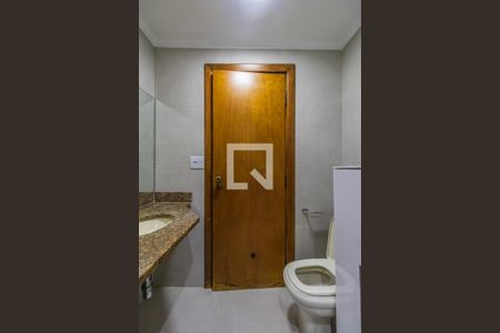 Apartamento para alugar com 128m², 3 quartos e 2 vagas Apartamento para alugar com 128m², 3 quartos e 2 vagasBanheiro Social