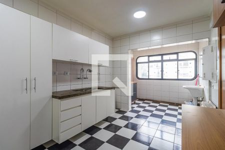 Apartamento para alugar com 128m², 3 quartos e 2 vagas Apartamento para alugar com 128m², 3 quartos e 2 vagasCozinha