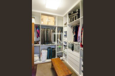 Apartamento à venda com 271m², 4 quartos e 4 vagas Apartamento à venda com 271m², 4 quartos e 4 vagascloset suite master