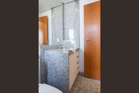 Apartamento à venda com 271m², 4 quartos e 4 vagas Apartamento à venda com 271m², 4 quartos e 4 vagasbanheiro suite 3