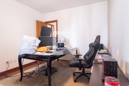 Apartamento à venda com 271m², 4 quartos e 4 vagas Apartamento à venda com 271m², 4 quartos e 4 vagassuite 2