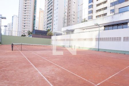 Apartamento à venda com 271m², 4 quartos e 4 vagas Apartamento à venda com 271m², 4 quartos e 4 vagasquadra de tenis