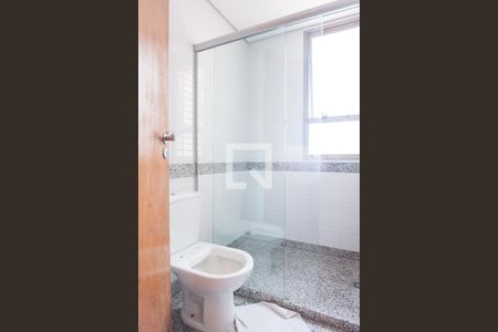 Apartamento à venda com 271m², 4 quartos e 4 vagas Apartamento à venda com 271m², 4 quartos e 4 vagasbanheiro suite 2