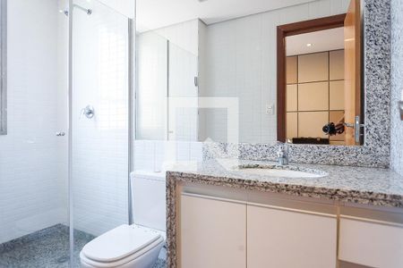 Apartamento à venda com 271m², 4 quartos e 4 vagas Apartamento à venda com 271m², 4 quartos e 4 vagasbanheiro suite 3