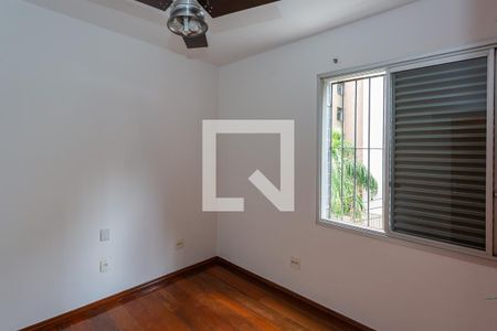 Quarto 1 de apartamento à venda com 2 quartos, 70m² em Santo Antônio, Belo Horizonte