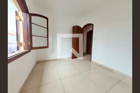 Quarto 1 de casa para alugar com 3 quartos, 250m² em Vila Mangalot, São Paulo