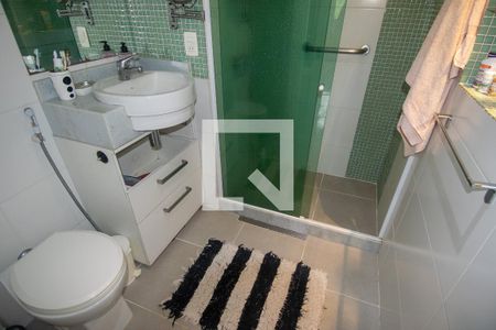 Banheiro da suite de apartamento para alugar com 3 quartos, 90m² em Ipanema, Rio de Janeiro