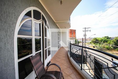 Varanda da Sala de casa para alugar com 2 quartos, 145m² em Jardim Betania, Sorocaba