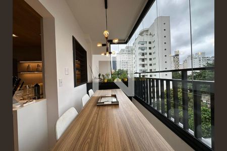 Apartamento à venda com 2 quartos, 76m² em Campo Belo, São Paulo