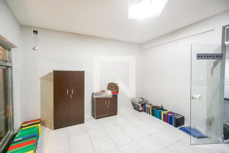 Quarto 01 de casa para alugar com 5 quartos, 240m² em Tatuapé, São Paulo