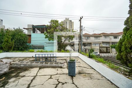 Casa à venda com 340m², 5 quartos e 4 vagas Casa à venda com 340m², 5 quartos e 4 vagasVista da suíte