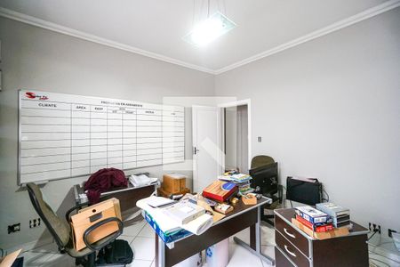 Casa à venda com 340m², 5 quartos e 4 vagas Casa à venda com 340m², 5 quartos e 4 vagasQuarto 03