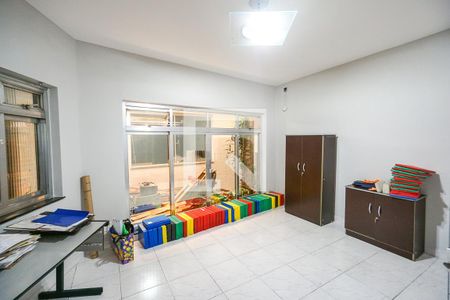 Quarto 01 de casa para alugar com 5 quartos, 240m² em Tatuapé, São Paulo