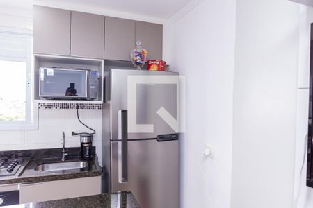 Sala e cozinha e Área de Serviço de apartamento para alugar com 2 quartos, 37m² em Ponte Rasa, São Paulo