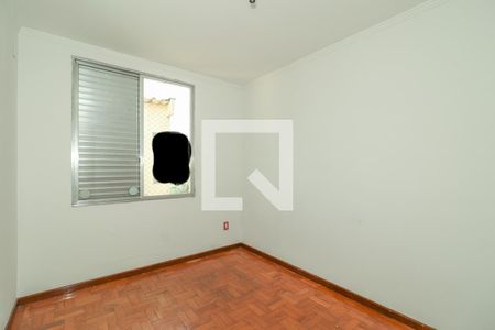 Quarto 2 de apartamento para alugar com 2 quartos, 51m² em São Sebastião, Porto Alegre