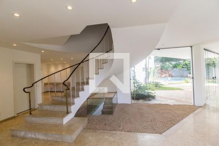 Sala de casa de condomínio à venda com 4 quartos, 780m² em Alphaville Residencial Dois, Barueri