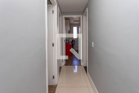 Corredor  de apartamento à venda com 3 quartos, 67m² em Centro, Diadema