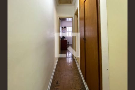 Corredor de casa à venda com 3 quartos, 140m² em Vila Tiradentes, São Paulo