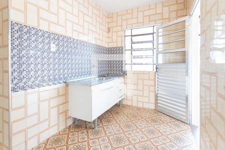 Sala/Cozinha de casa para alugar com 3 quartos, 60m² em Jardim Arpoador, São Paulo