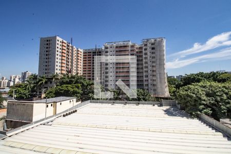 Quarto, vista aberta  de kitnet/studio à venda com 1 quarto, 21m² em Moema, São Paulo