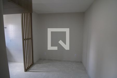Sala / Cozinha de apartamento para alugar com 1 quarto, 24m² em Parada Inglesa, São Paulo
