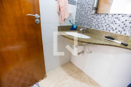 Lavabo de casa à venda com 3 quartos, 120m² em Itaipu, Niterói