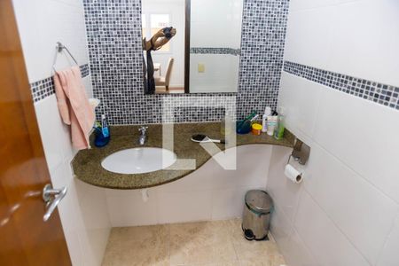 Lavabo de casa à venda com 3 quartos, 120m² em Itaipu, Niterói