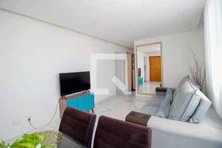 Sala de apartamento à venda com 4 quartos, 73m² em Sagrada Família, Belo Horizonte