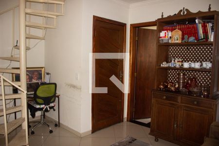 Sala de apartamento à venda com 3 quartos, 124m² em Centro, Contagem