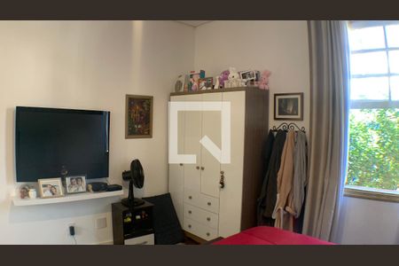 Quarto 2 de casa à venda com 2 quartos, 120m² em Cambuci, São Paulo