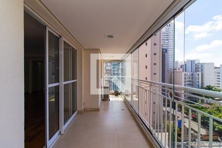 Varanda de apartamento à venda com 3 quartos, 121m² em Consolação, São Paulo