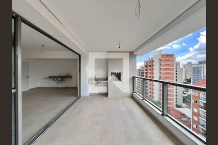 Apartamento à venda com 3 quartos, 111m² em Cambuí, Campinas