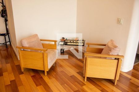 Apartamento à venda com 2 quartos, 95m² em Vila Olímpia, São Paulo