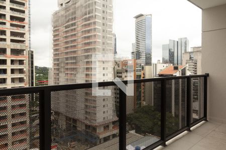 Varanda  de kitnet/studio à venda com 1 quarto, 32m² em Vila Olímpia, São Paulo