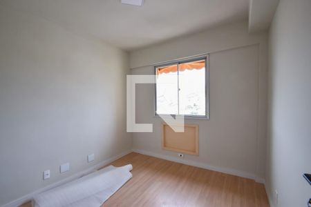 Quarto 1 de apartamento para alugar com 2 quartos, 47m² em Madureira, Rio de Janeiro