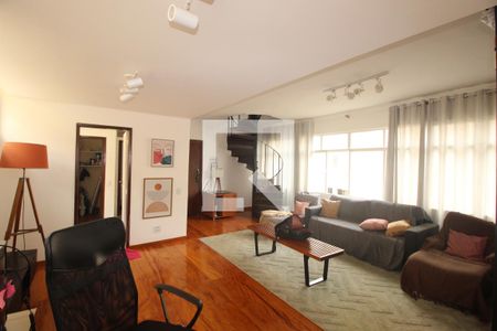 Sala de apartamento à venda com 2 quartos, 200m² em Santo Antônio, Belo Horizonte