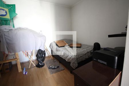 Quarto 2 de casa à venda com 5 quartos, 202m² em Vila Romero, São Paulo