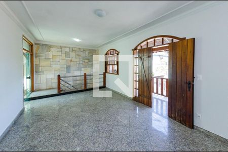Sala 2 de casa à venda com 6 quartos, 298m² em Alto Caiçaras, Belo Horizonte