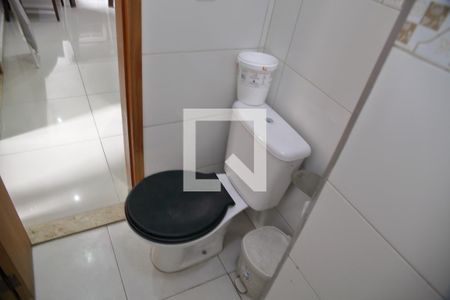 Banheiro de apartamento à venda com 2 quartos, 45m² em Ferrazópolis, São Bernardo do Campo