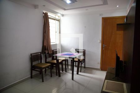 Sala de apartamento para alugar com 2 quartos, 45m² em Ferrazópolis, São Bernardo do Campo