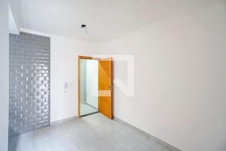 Sala e cozinha de apartamento para alugar com 2 quartos, 39m² em Vila Aricanduva, São Paulo