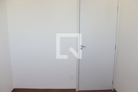 Quarto 2 de apartamento para alugar com 2 quartos, 53m² em Jardim Vitoria, Belo Horizonte