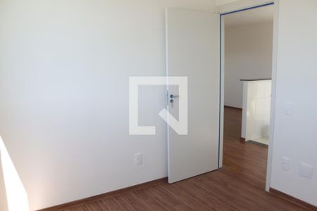 Quarto 1 de apartamento para alugar com 2 quartos, 53m² em Jardim Vitoria, Belo Horizonte