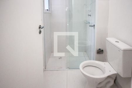 Banheiro de kitnet/studio à venda com 1 quarto, 41m² em Vila Bela, São Paulo