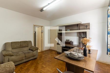 Sala de apartamento para alugar com 3 quartos, 86m² em República, São Paulo