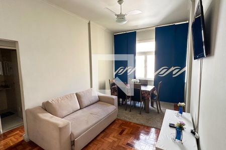 Sala de apartamento para alugar com 2 quartos, 70m² em Copacabana, Rio de Janeiro