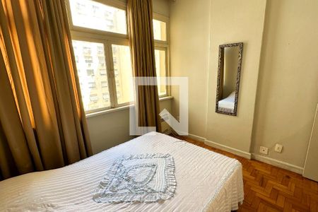 Quarto 01 de apartamento para alugar com 2 quartos, 70m² em Copacabana, Rio de Janeiro