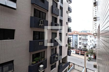 Sala - Vista de apartamento para alugar com 1 quarto, 90m² em Encruzilhada, Santos